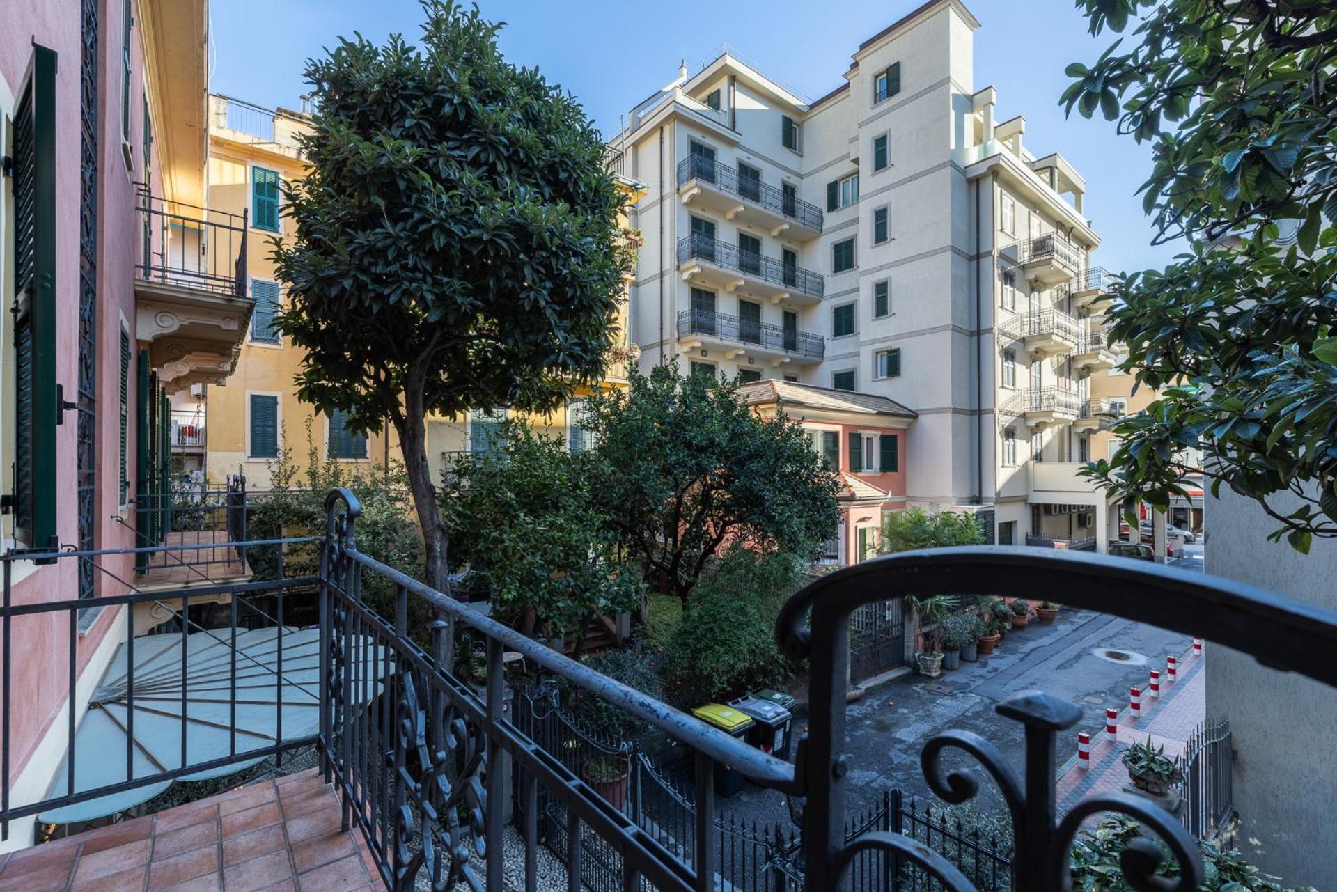 Residence Villa Firenze Alassio Buitenkant foto